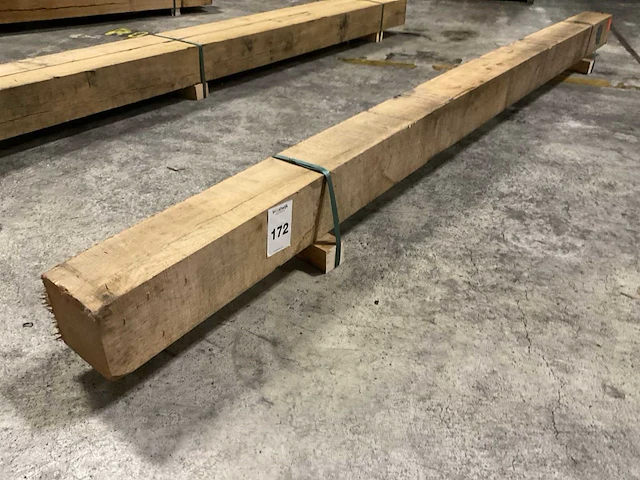 Europees eiken balk 150x150 mm - afbeelding 1 van  5