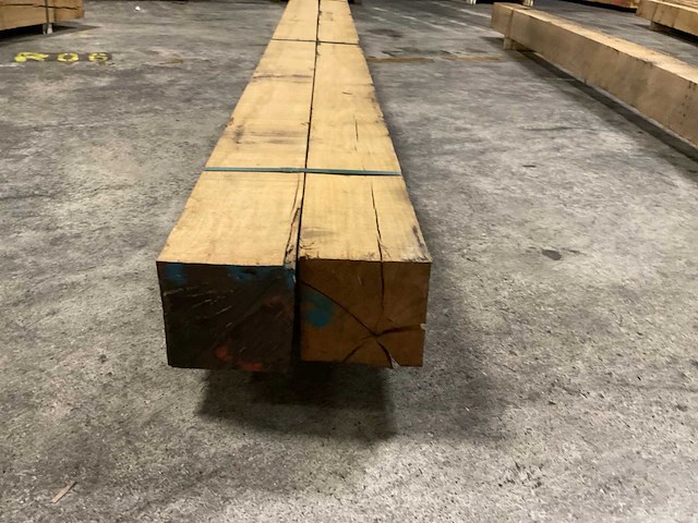 Europees eiken balken 150x150 mm (2x) - afbeelding 2 van  5
