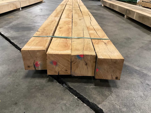 Europees eiken balken 150x150 mm (4x) - afbeelding 2 van  5