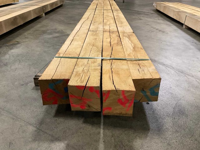 Europees eiken balken 150x150 mm (4x) - afbeelding 4 van  5