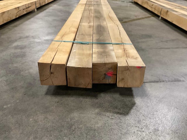 Europees eiken balken 150x150 mm (4x) - afbeelding 2 van  5