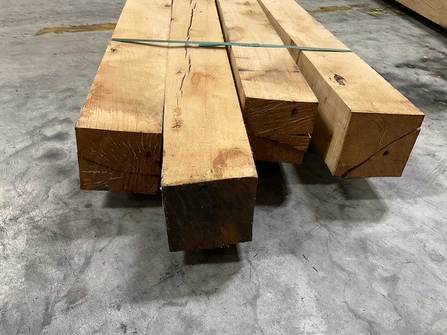 Europees eiken balken 150x150 mm (4x) - afbeelding 4 van  5