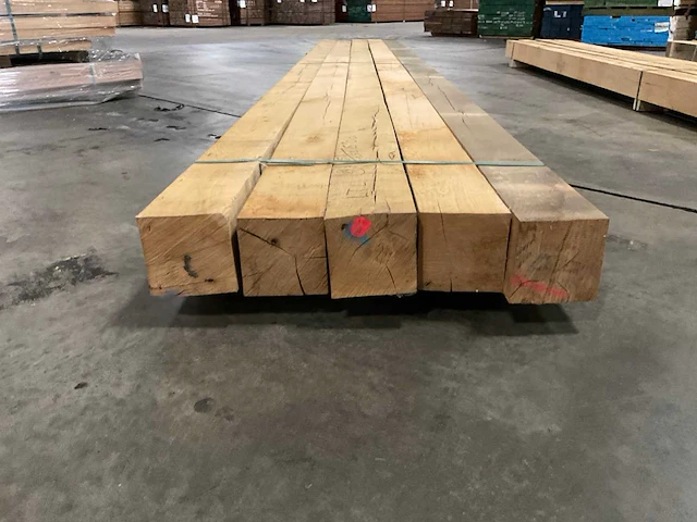 Europees eiken balken 150x150 mm (4x) - afbeelding 2 van  5