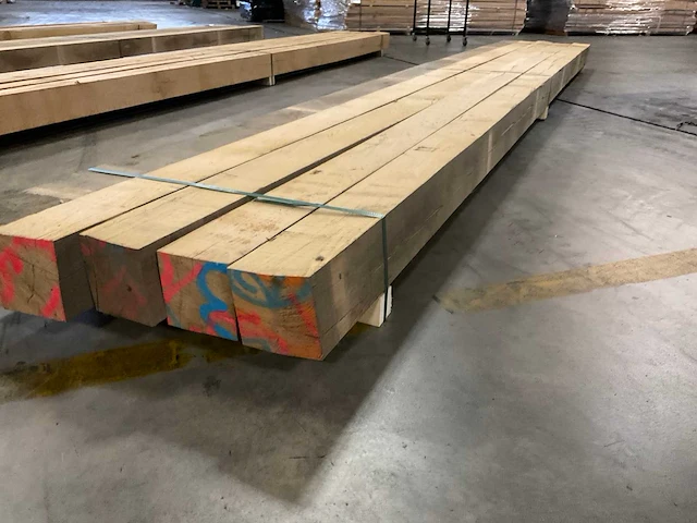 Europees eiken balken 150x150 mm (4x) - afbeelding 3 van  5
