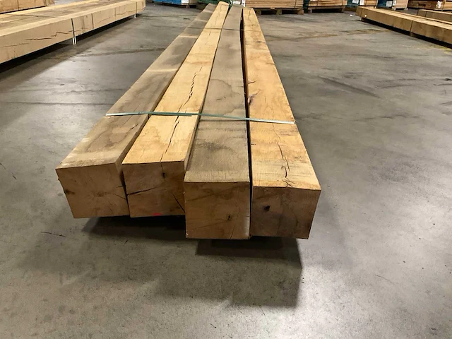 Europees eiken balken 150x150 mm (4x) - afbeelding 2 van  5