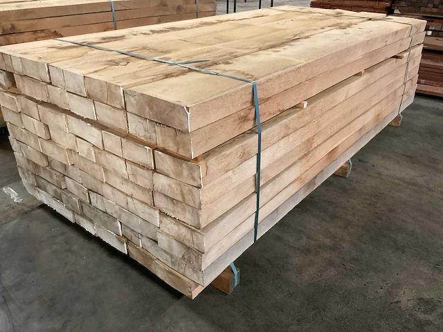 Europees eiken balken 65 mm ca. 1,329 m³ - afbeelding 3 van  5