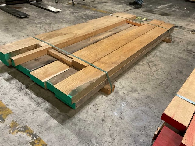 Europees eiken balken geschaafd 60 mm ca. 0,235 m³ - afbeelding 3 van  5