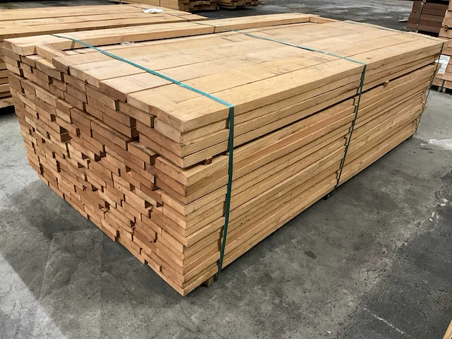 Europees eiken planken 27 mm ca. 1,061 m³ - afbeelding 1 van  5