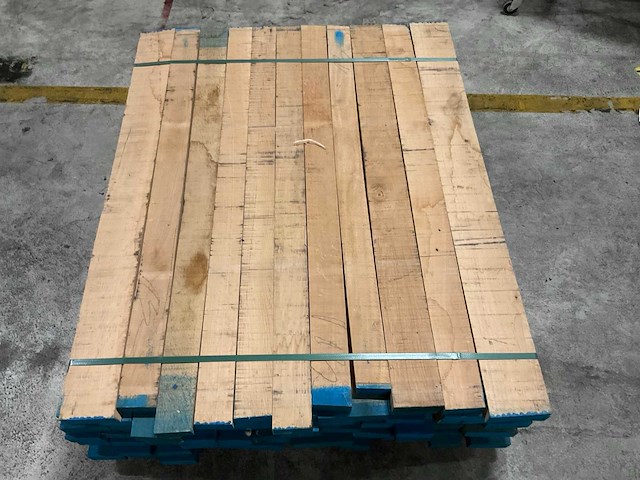 Europees eiken planken 40 mm ca. 0,425 m³ - afbeelding 3 van  3