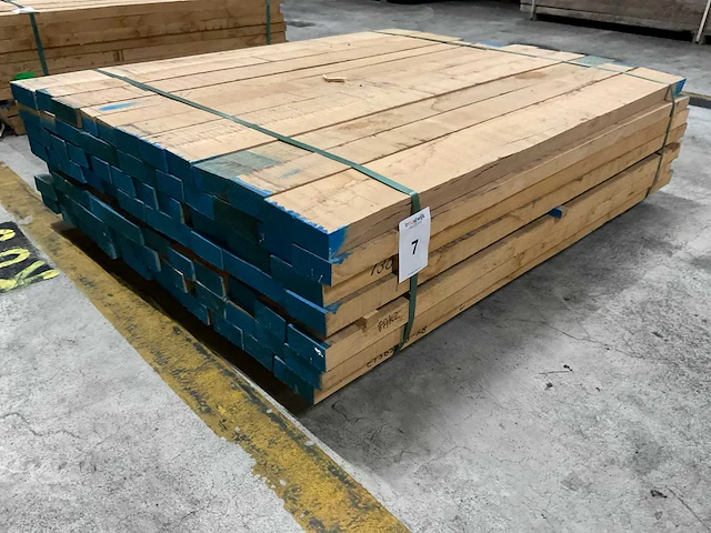 Europees eiken planken 40 mm ca. 0,425 m³ - afbeelding 1 van  5