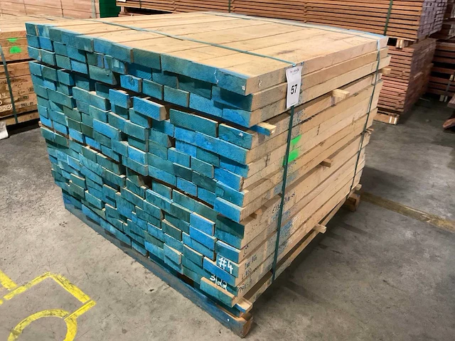 Europees eiken planken 40 mm ca. 0,658 m³ - afbeelding 1 van  5
