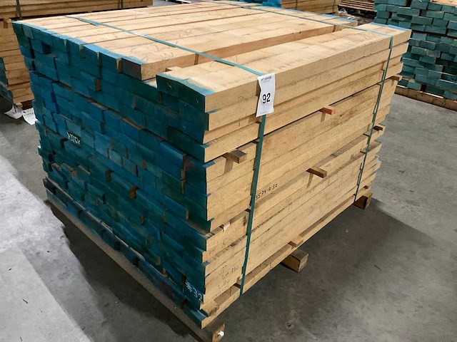 Europees eiken planken 40 mm ca. 0,749 m³ - afbeelding 1 van  5