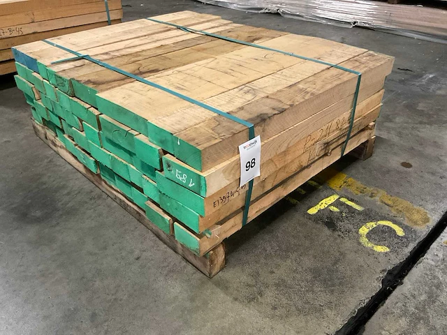 Europees eiken planken 52 mm ca. 0,213 m³ - afbeelding 1 van  5