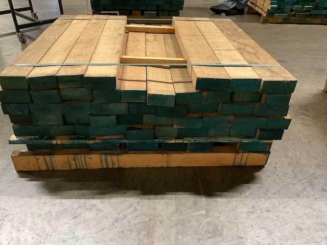 Europees eiken planken 52 mm ca. 0,295 m³ - afbeelding 4 van  5