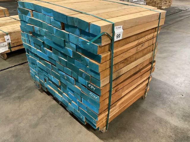 Europees eiken planken 52 mm ca. 0,578 m³ - afbeelding 1 van  5