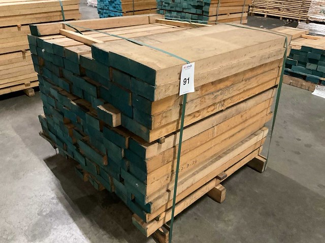 Europees eiken planken 52 mm ca. 0,626 m³ - afbeelding 1 van  5