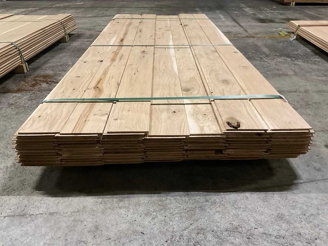 Europees eiken vellingdelen 15x140 mm (61x) - afbeelding 1 van  4