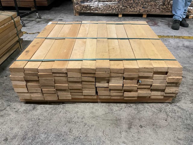 Europees hard maple 27x80 mm (96x) - afbeelding 4 van  4
