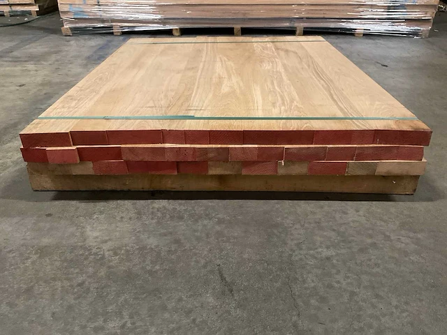 Europes eiken panelen 40x1000x1200 mm verlijmd en voorgeschuurd (3x) - afbeelding 2 van  5