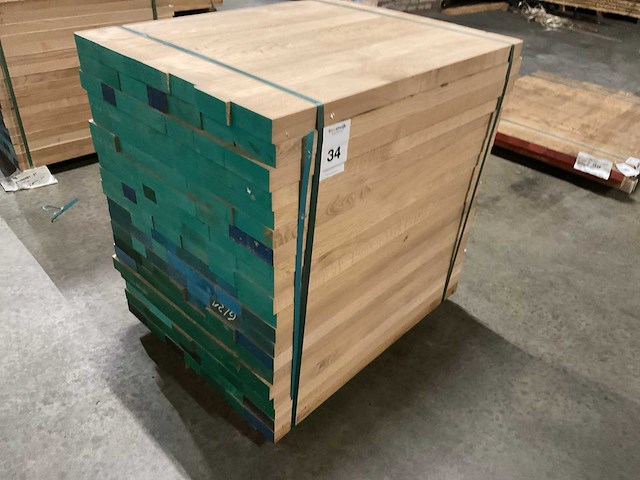 Europes eiken panelen 40x650x800 mm verlijmd en voorgeschuurd (20x) - afbeelding 1 van  4