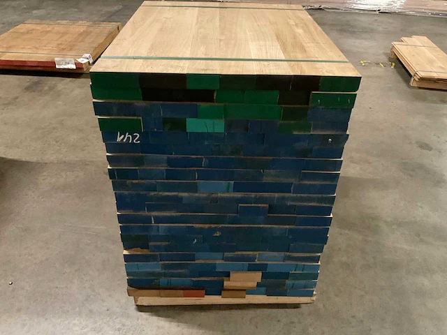 Europes eiken panelen 40x650x800 mm verlijmd en voorgeschuurd (20x) - afbeelding 2 van  5