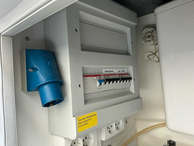 Europewagon dubbele toiletunit sanitairunit - afbeelding 31 van  43