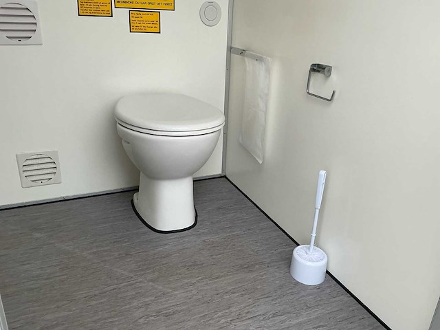 Europewagon toilet en douche unit sanitairunit - afbeelding 28 van  28