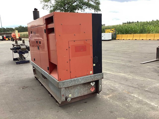 Europower - 2015 - 100kva - stroomgenerator - afbeelding 1 van  1