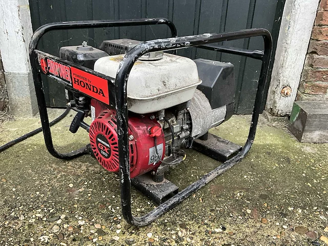 Europower - ep2500 - honda gx160 - stoomgenerator - 2011 - afbeelding 11 van  14