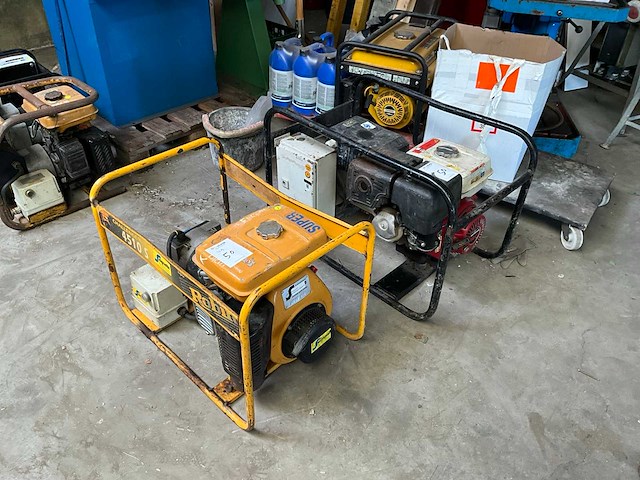 Europower - ep5000t - emergency power generator - 2006 (2x) - afbeelding 1 van  9