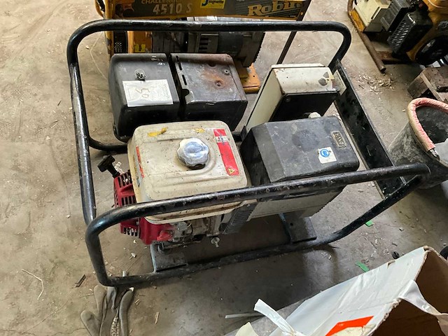 Europower - ep5000t - emergency power generator - 2006 (2x) - afbeelding 7 van  9