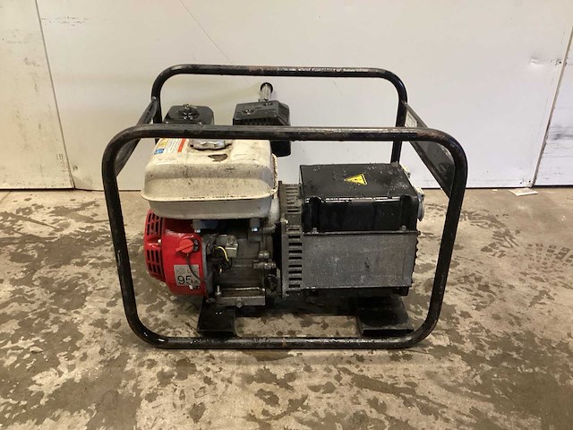 Europower ep2500 noodstroomaggregaat - afbeelding 8 van  9