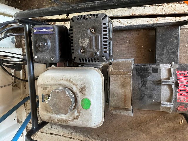 Europower ep3300 aggregaat - afbeelding 3 van  3
