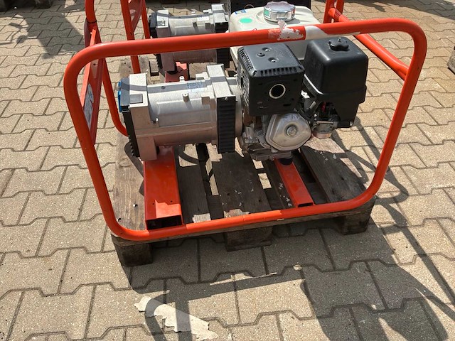 Europower ep4100 stroom aggregaat - afbeelding 5 van  8