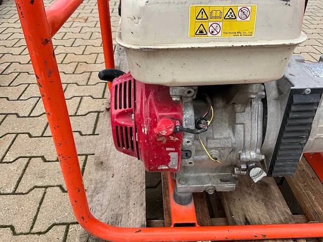 Europower ep4100 stroom aggregaat - afbeelding 4 van  9