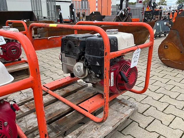 Europower ep6500t stroom aggregaat - afbeelding 2 van  6