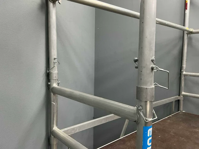 Euroscaffold - steiger 76x195x260 cm - afbeelding 11 van  12
