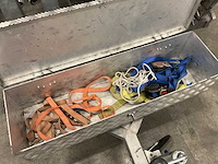 Euroscaffold aluminium rolsteiger op aanhanger - afbeelding 5 van  13