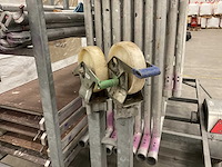 Euroscaffold aluminium rolsteiger op aanhanger - afbeelding 8 van  13