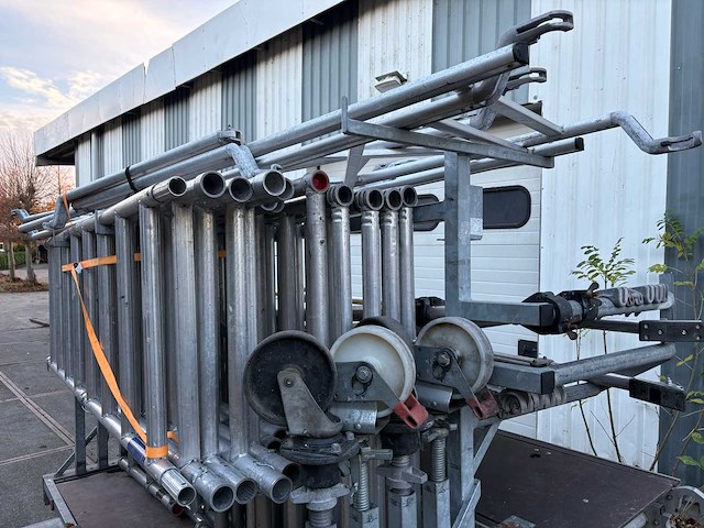 Euroscaffold steiger (2x) - afbeelding 15 van  17