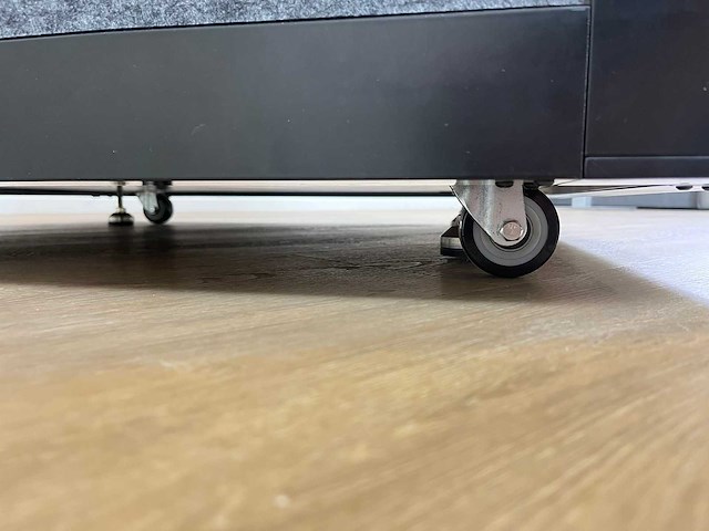Euroseats phone booth - akoestische belcel - verrijdbaar - afbeelding 15 van  16