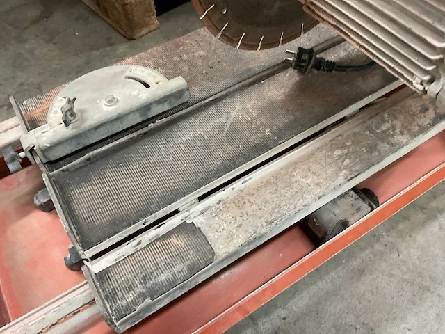 Euroshatal 15351-45 tegelzaagmachine - afbeelding 8 van  9
