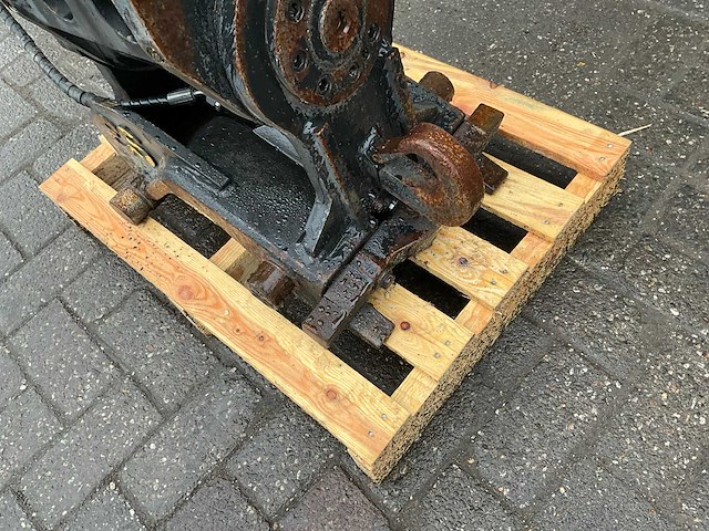 Eurosteel cw10 kantelstuk - afbeelding 7 van  7