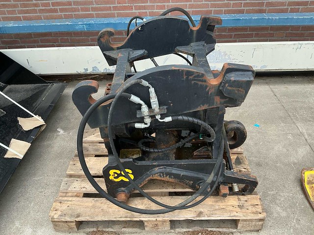 Eurosteel cw30 kantelstuk - afbeelding 1 van  11