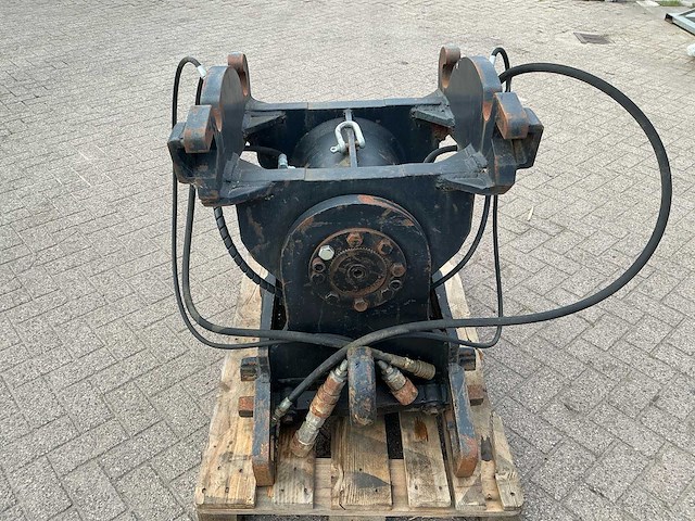Eurosteel cw30 kantelstuk - afbeelding 4 van  11