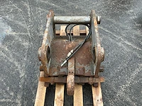Eurosteel ec300el hydraulische snelwissel - afbeelding 5 van  7