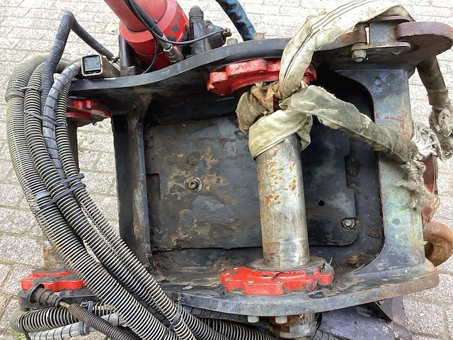Eurosteel indexator rt60-te-hd tiltrotator - afbeelding 6 van  19