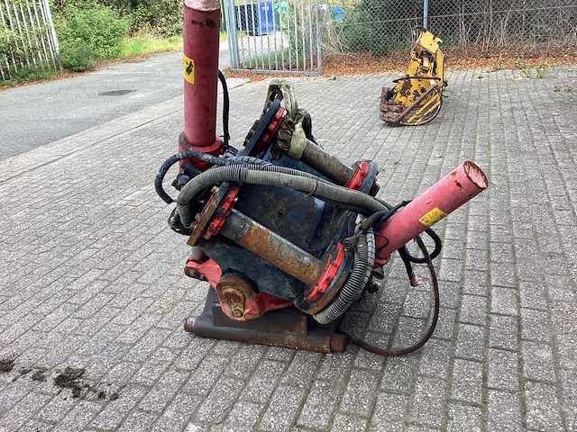 Eurosteel indexator rt60-te-hd tiltrotator - afbeelding 14 van  19