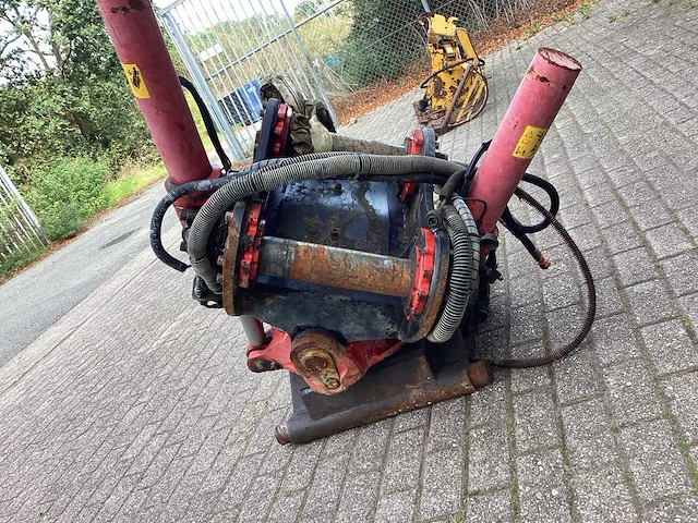 Eurosteel indexator rt60-te-hd tiltrotator - afbeelding 18 van  19