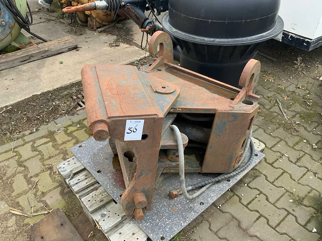 Eurosteel kantelstuk - afbeelding 1 van  8
